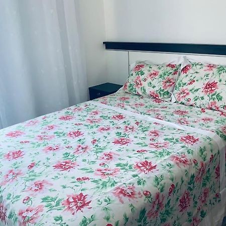 Stayhere! Fique Aqui! Apartamento 2/4 Mobiliado No Costa Azul :-) Сальвадор Экстерьер фото